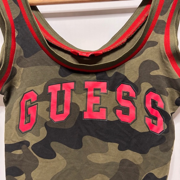 GUESS Camo Bodysuit Red Logo Los Angeles Club Fashion XS EUC! - Picture 2 of 4